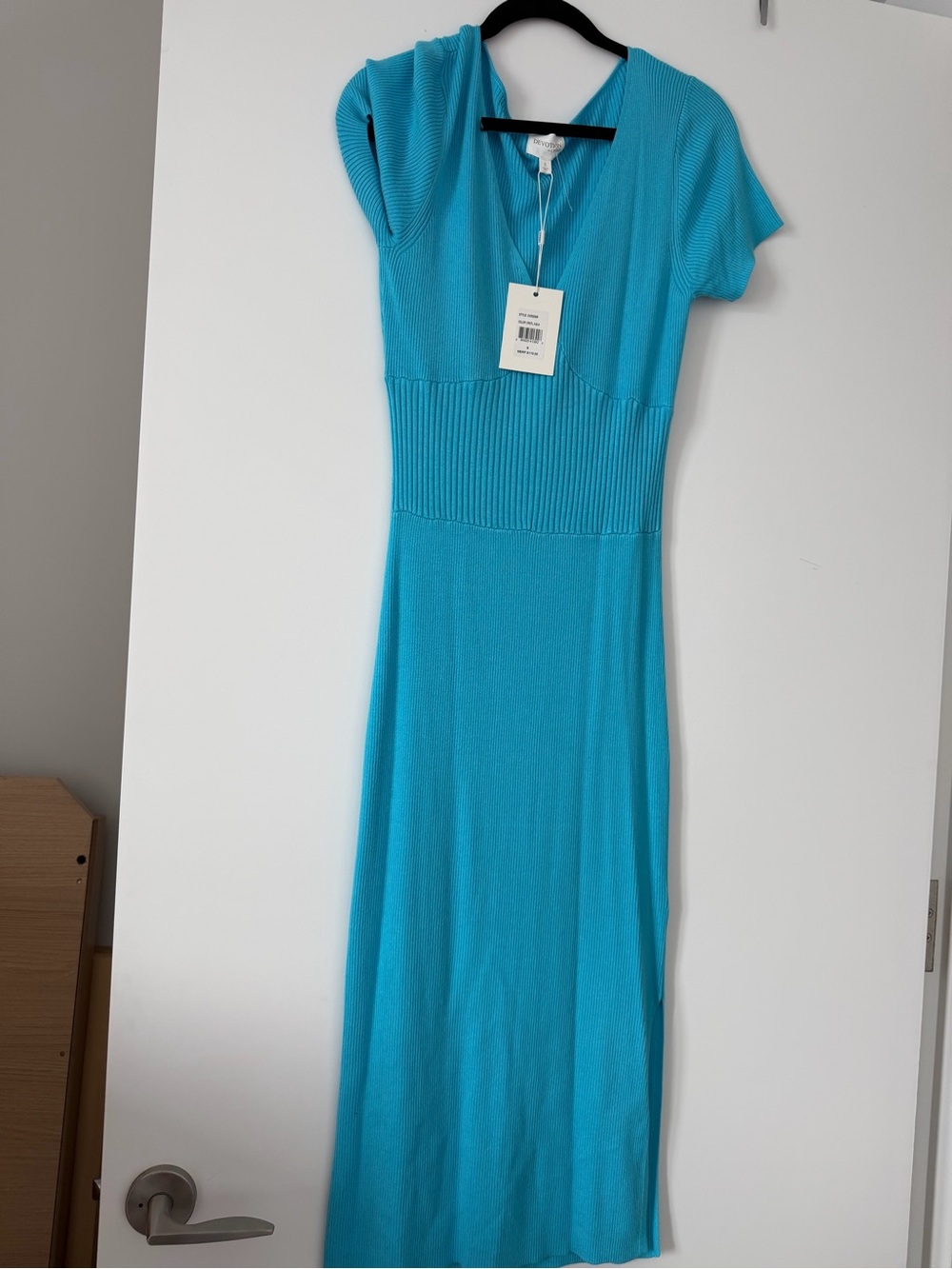 Cyrus Turquoise Short-Sleeve Knit Maxi Dress
